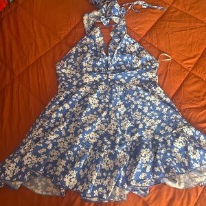 SHEIN Blue Floral Backless Halter Dress